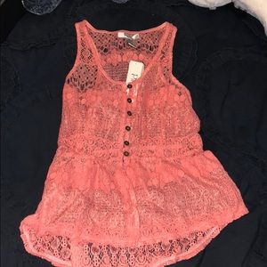 Tank top from buckle